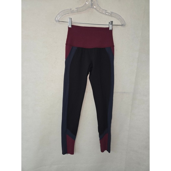 Beyond Yoga Pants - Beyond Yoga Leggings Womens XS Burgundy Black Colorblock High Waisted SP3401